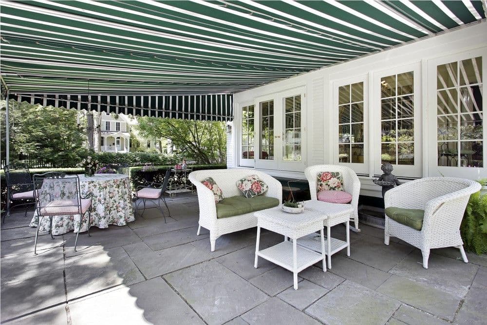 Retractable Awnings